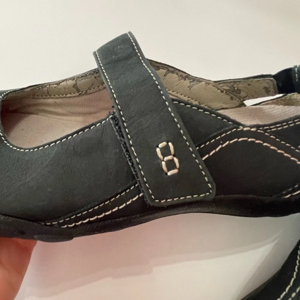 Clarks Collection Soft Cushion Strap Mary Jane Shoes - Picture 8 of 8